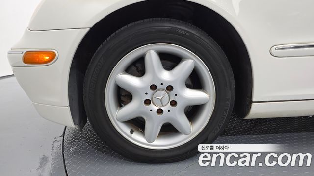 Mercedes-Benz C-Class 2004 — photo 5
