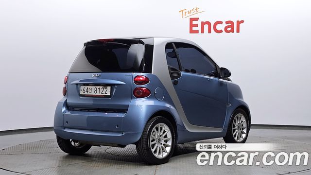 Smart Fortwo 2012 — photo 2