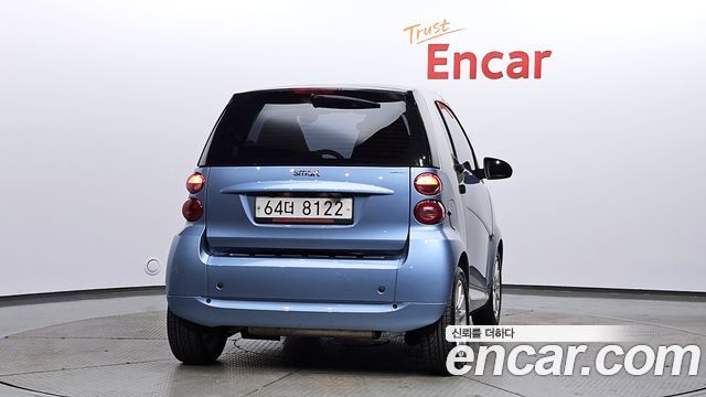Smart Fortwo 2012 — photo 4
