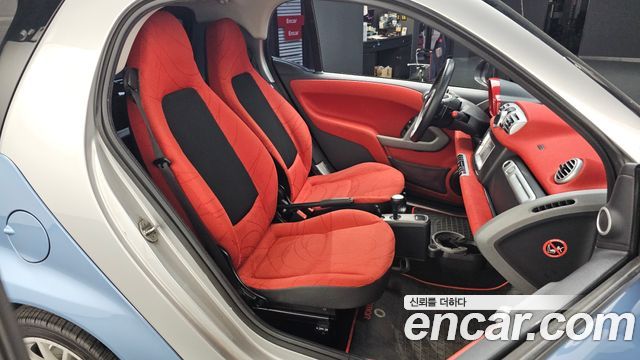 Smart Fortwo 2012 — photo 11