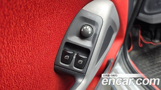 Smart Fortwo 2012 — photo 12