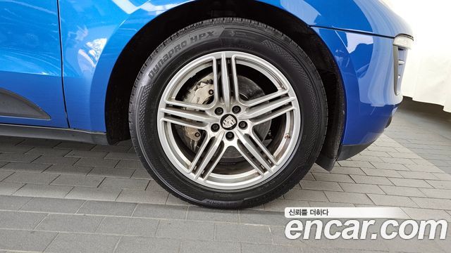 Porsche Macan 2015 — photo 5