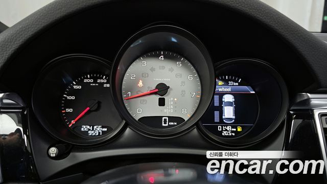 Porsche Macan 2015 — photo 8