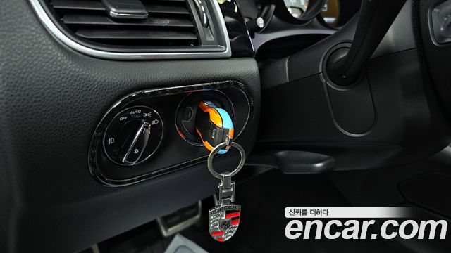 Porsche Macan 2015 — photo 16