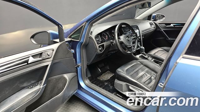 Volkswagen Golf 2015 — photo 11