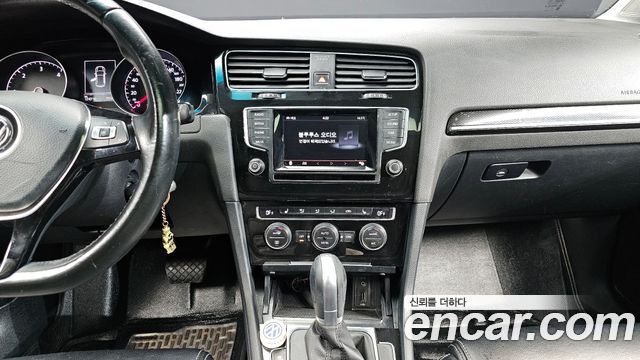 Volkswagen Golf 2015 — photo 14