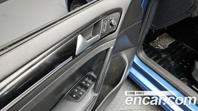 Volkswagen Golf 2015 — photo 17