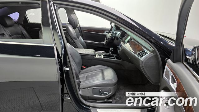 Hyundai Genesis 2016 — photo 10