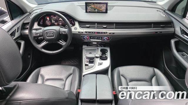 Audi Q7 2019 — photo 7