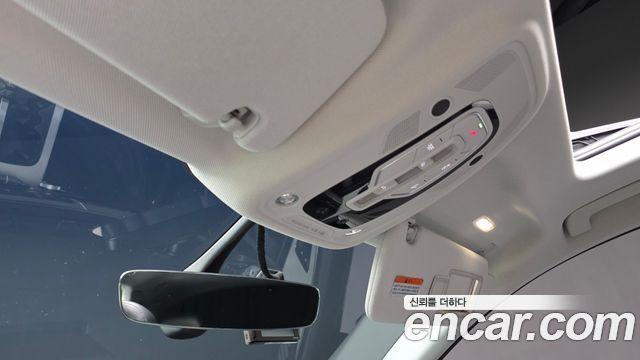 Audi Q7 2019 — photo 17