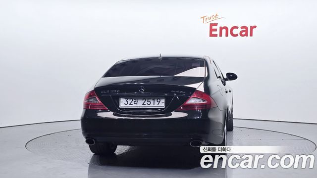 Mercedes-Benz CLS-Class 2005 — photo 4