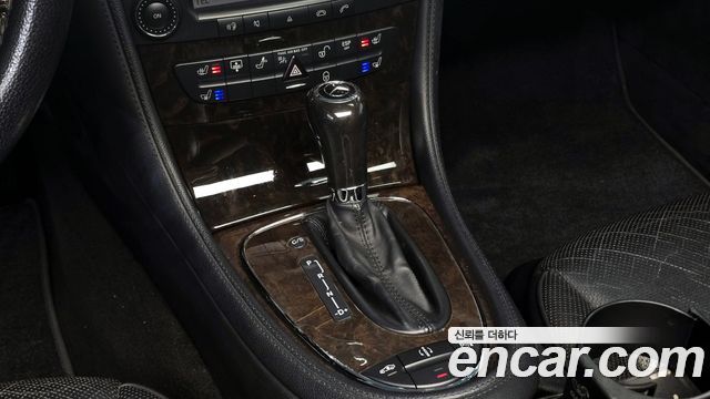 Mercedes-Benz CLS-Class 2005 — photo 9
