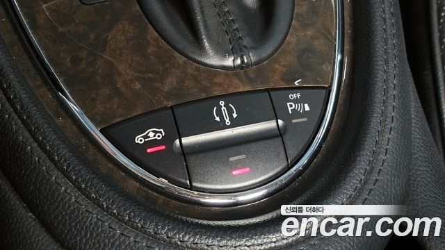 Mercedes-Benz CLS-Class 2005 — photo 16