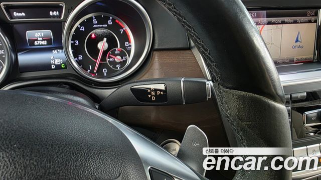 Mercedes-Benz GL-Class 2015 — photo 9
