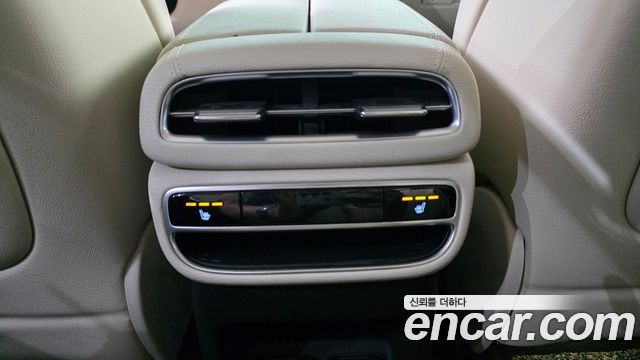 Genesis GV80 2020 — photo 18