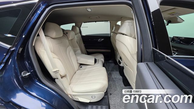 Genesis GV80 2020 — photo 19