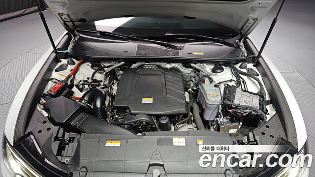 Audi A6 2021 — photo 6