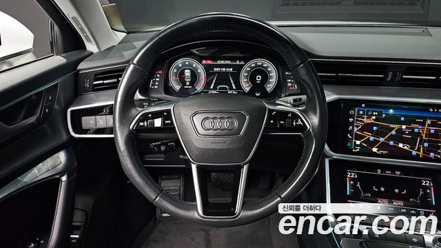 Audi A6 2021 — photo 13