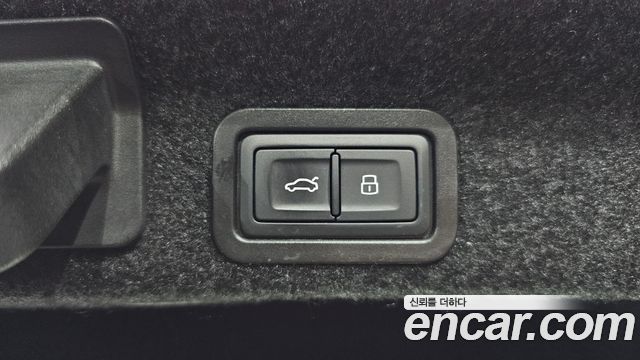 Audi A6 2021 — photo 20