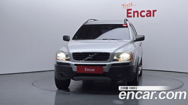 Volvo XC90 2004 — photo 3