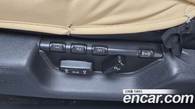 Volvo XC90 2004 — photo 17
