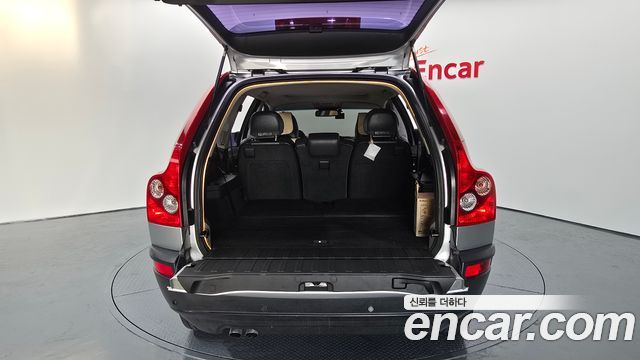 Volvo XC90 2004 — photo 20