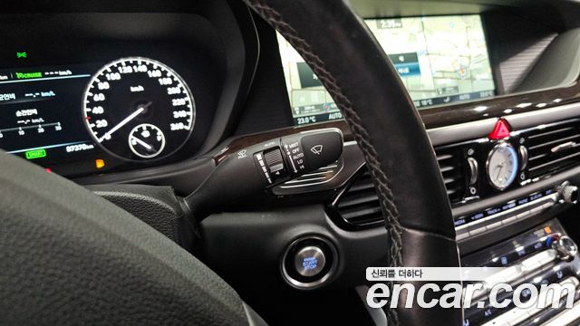 Genesis EQ900 2017 — photo 19