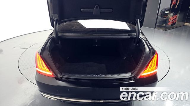 Genesis EQ900 2017 — photo 20