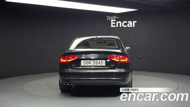 Audi A4 2016 — photo 4