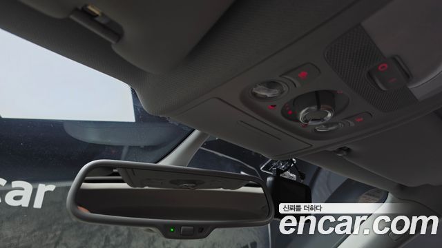 Audi A4 2016 — photo 19