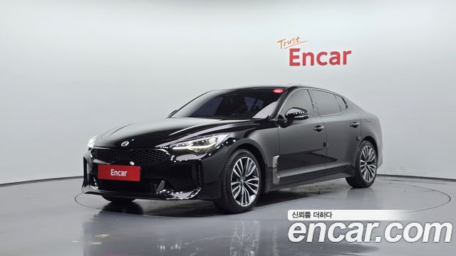 Kia Stinger 2018 — photo 1