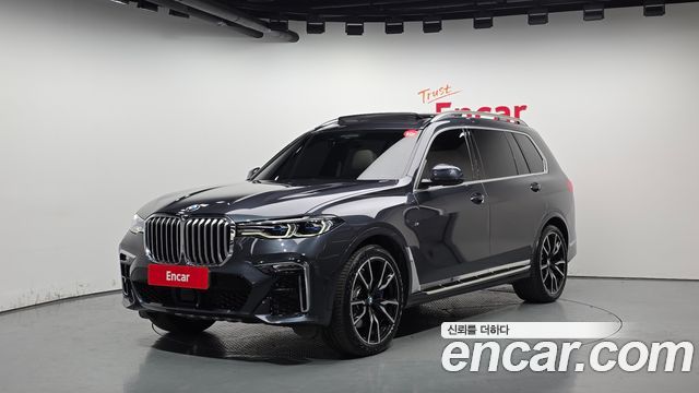BMW X7 2022 — photo 1