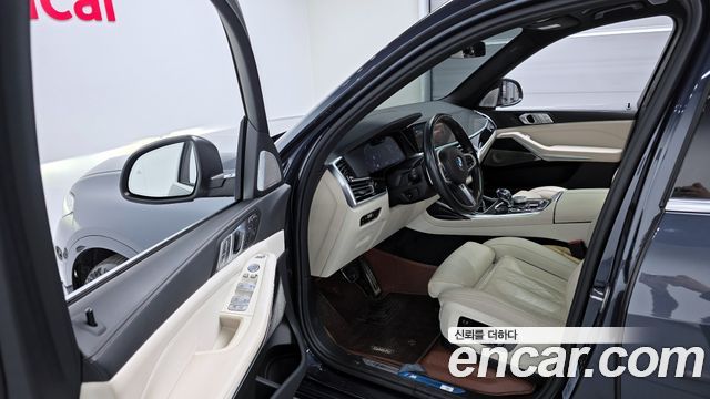 BMW X7 2022 — photo 11