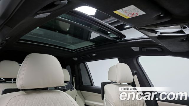 BMW X7 2022 — photo 17