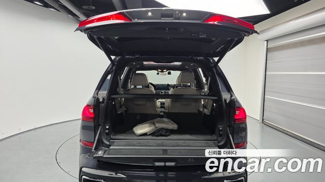 BMW X7 2022 — photo 20