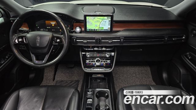Lincoln Corsair 2022 — photo 7