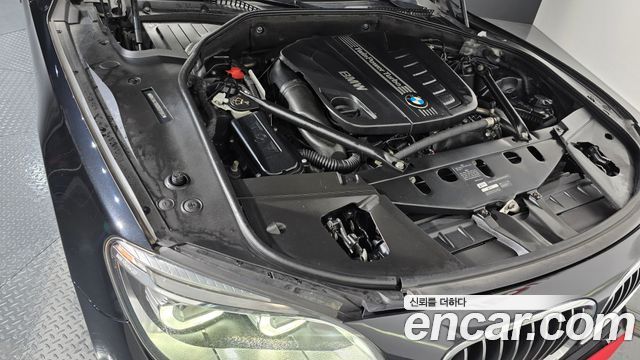 BMW 7-Series 2013 — photo 6