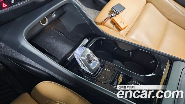 Volvo XC40 2021 — photo 9