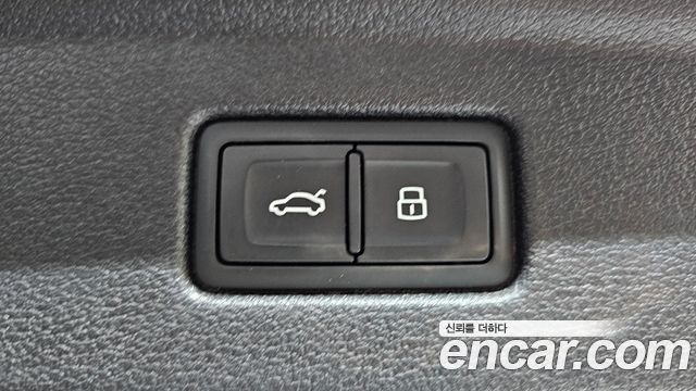Audi A5 2019 — photo 20