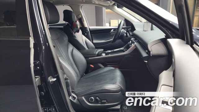 Genesis GV80 2020 — photo 11