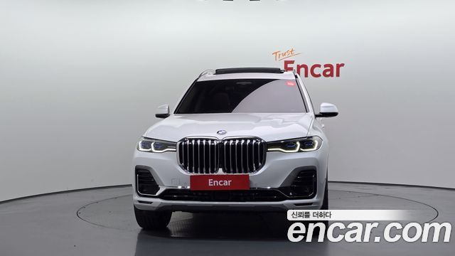 BMW X7 2022 — photo 3