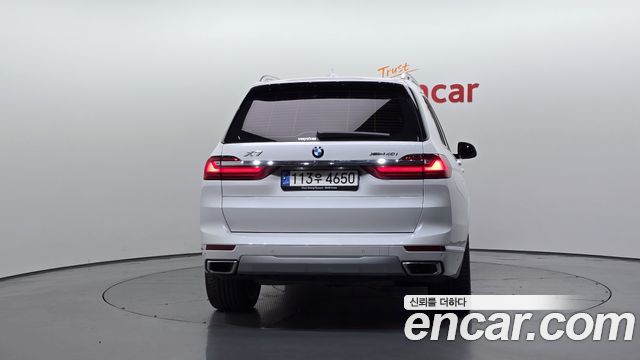BMW X7 2022 — photo 4