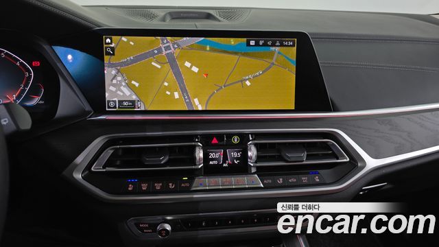 BMW X7 2022 — photo 14