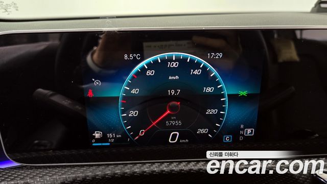 Mercedes-Benz A-Class 2020 — photo 8