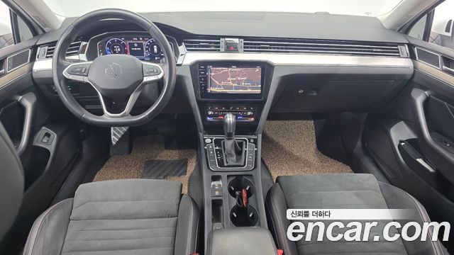 Volkswagen Passat 2022 — photo 7