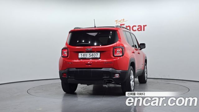 Jeep Renegade 2019 — photo 4