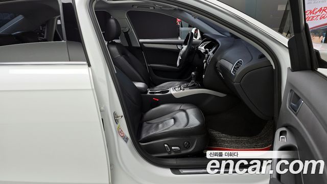 Audi A4 2015 — photo 11