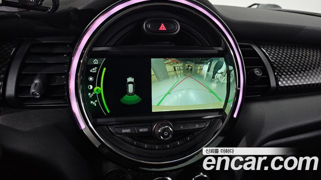 Mini Cooper 2019 — photo 14