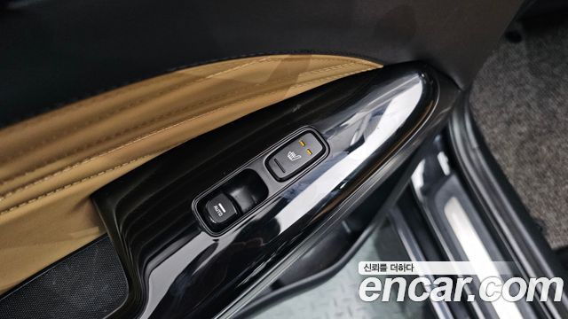 Kia K7 2020 — photo 18