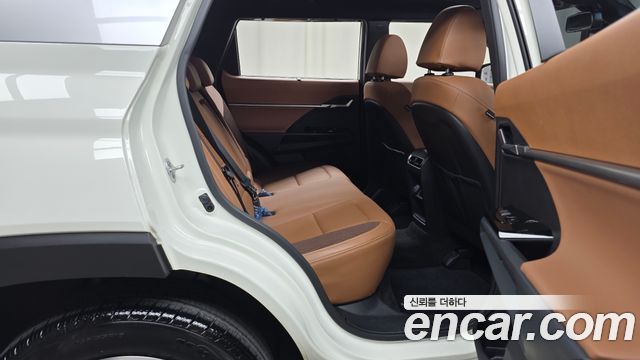 KG Mobility Torres 2023 — photo 12